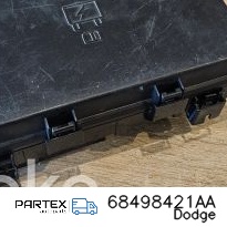 68498421AA Блок запобіжників Dodge Durango 2019