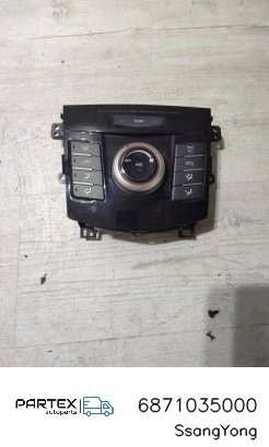 6871035000 - Панель клімат-контролю SsangYong Tivoli 2016