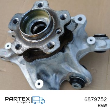 6879752 - Поворотний кулак заднього колеса BMW X4 G02 2023