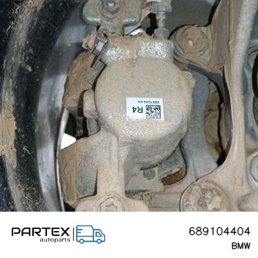 689104404 Передній гальмівний супорт BMW X1 U11 2023