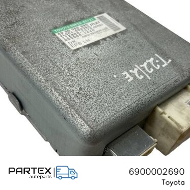 6900002690 - Блок комфорту Toyota Avensis T270 2015