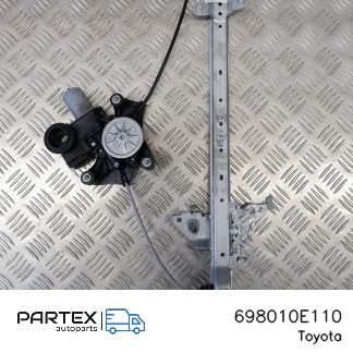 698010E110 Склопідйомник Toyota Highlander XU70 2021