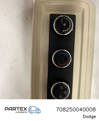 708250040008 - Панель клімат-контролю Dodge Journey 2009
