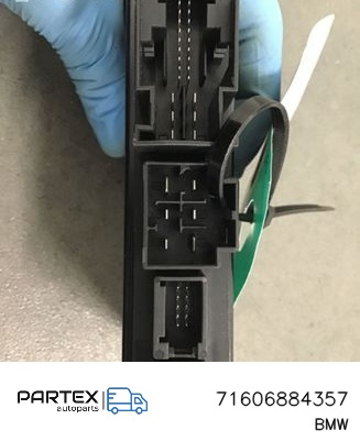71606884357 - Блок керування фаркопом BMW X5 F15 2018