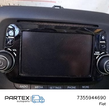 7355944690 - Панель радіо мультимедіа Fiat 500L 2013