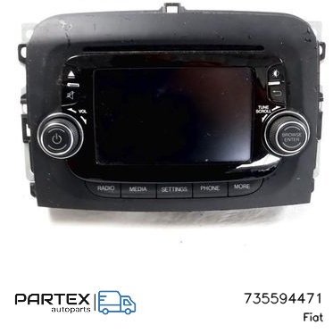 735594471 - Панель радіо мультимедіа Fiat 500L 2014