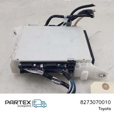 8273070010 Блок запобіжників Toyota Aygo X 2022