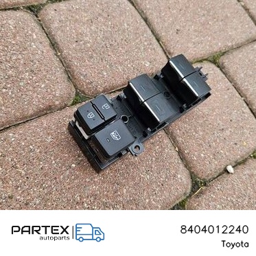 8404012240 - Кнопки керування склопідйомником Toyota Camry VIII XV70 2024