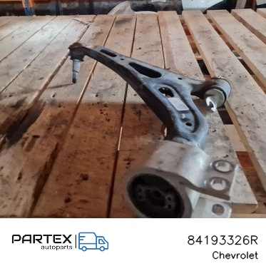 84193326R Передній нижній ричаг підвіски Chevrolet Equinox 2018