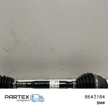 8643184 Піввісь передня BMW X3 G01 2018