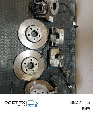 8837113 Передній гальмівний супорт BMW X1 U11 2022