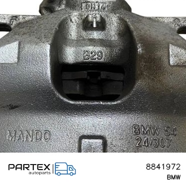 8841972 Передній гальмівний супорт BMW 2 Active Tourer U06 2021