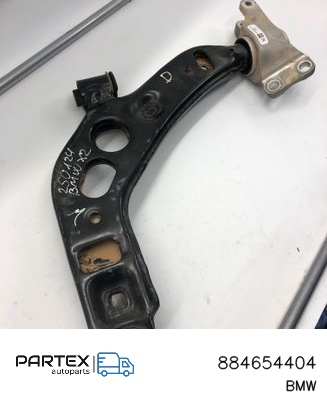 884654404 Передній нижній ричаг підвіски BMW X2 U10 2024