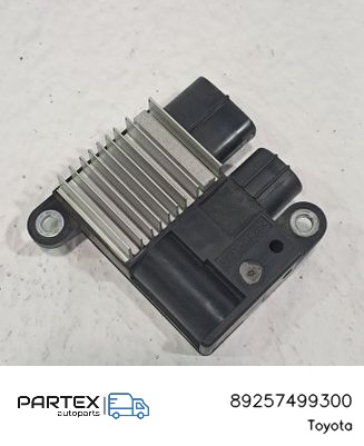 89257499300 - Блок комфорту Toyota Yaris 2017
