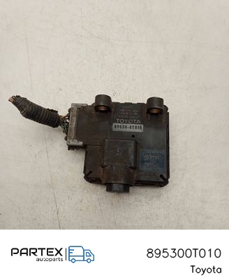 895300T010 - Блок керування коробкою передач Toyota Venza 2010