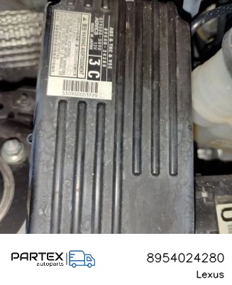 8954024280 - Блок керування двигуном Lexus NX 2020