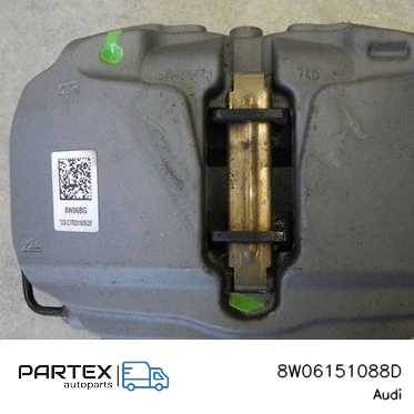 8W06151088D Передній гальмівний супорт Audi A4 S4 B9 2016