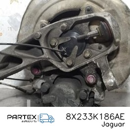 8X233K186AE - Поворотний кулак переднього колеса Jaguar XF X250 2008