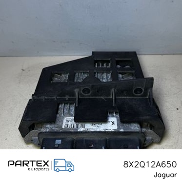 8X2Q12A650 - Блок керування двигуном Jaguar XF 2012