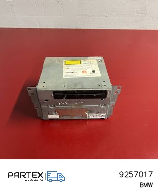 9257017 - Панель радіо мультимедіа BMW X3 F25 2015
