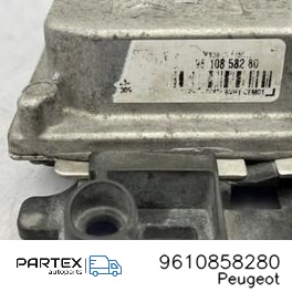 9610858280 - Блок керування двигуном Peugeot 2008 I 2015
