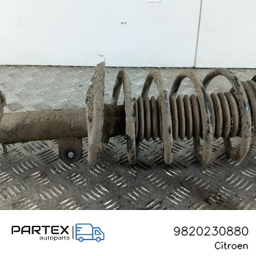 9820230880 - Передній амортизатор у зборі з пружиною Citroen C4 Cactus 2018