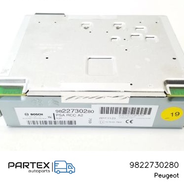 9822730280 - Панель радіо мультимедіа Peugeot 208 2015
