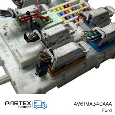 AV6T9A340AAA - Блок комфорту Ford C-MAX II 2014