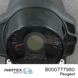 B000777980 - Спідометр панель приладів Peugeot 108 2015
