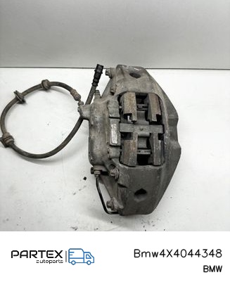 Bmw4X4044348 Передній гальмівний супорт BMW 7 G11 G12 2015