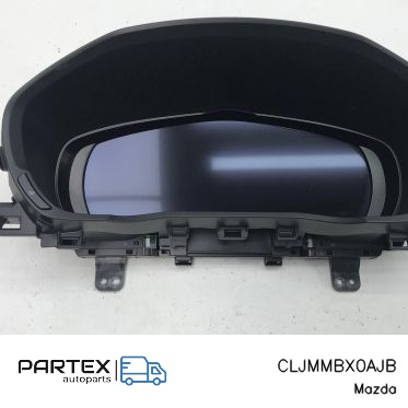 CLJMMBX0AJB - Спідометр панель приладів Mazda CX-60 2023