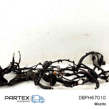 DBPH67010 Блок запобіжників Mazda CX-30 2021