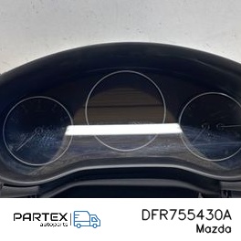 DFR755430A - Спідометр панель приладів Mazda 3 2021