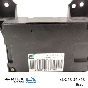 ED01034710 - Панель клімат-контролю Nissan Primera 2002