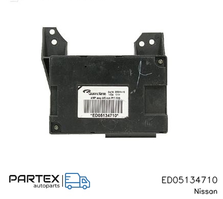 ED05134710 - Панель клімат-контролю Nissan Primera 2002