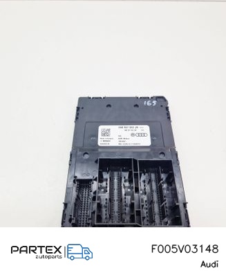 F005V03148 - Блок комфорту Audi E-tron GT 2021
