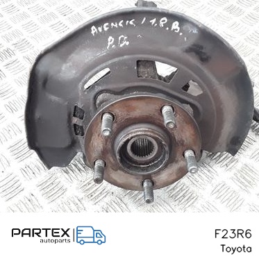 F23R6 - Поворотний кулак переднього колеса Toyota Avensis T270 2010