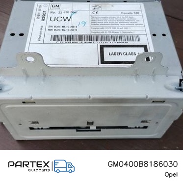 GM0400B8186030 - Панель радіо мультимедіа Opel Astra J 2013