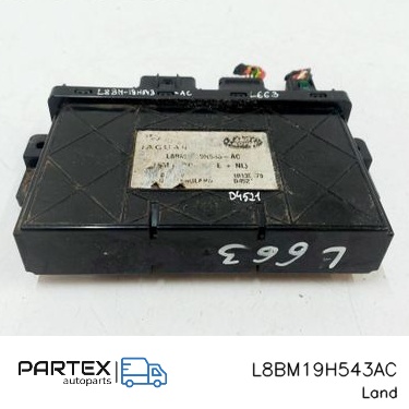 L8BM19H543AC - Блок керування фаркопом Land Rover Defender 2021