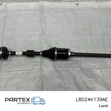L8D24K139AE Піввісь задня Land Rover Discovery 5 2023