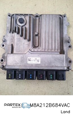 M8A212B684VAC - Блок керування двигуном Jaguar E-Pace 2023