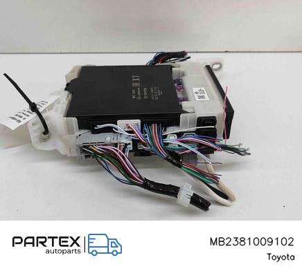 MB2381009102 - Блок комфорту Toyota Yaris Cross 2024