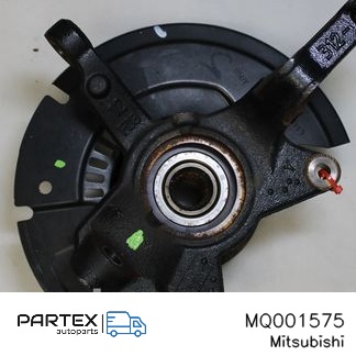 MQ001575 - Поворотний кулак переднього колеса Mitsubishi ASX 2023