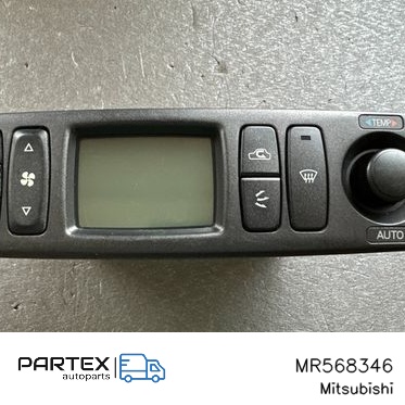 MR568346 - Панель клімат-контролю Mitsubishi Pajero Sport I 2000