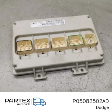 P05082502AD - Блок комфорту Dodge Grand Caravan 2004