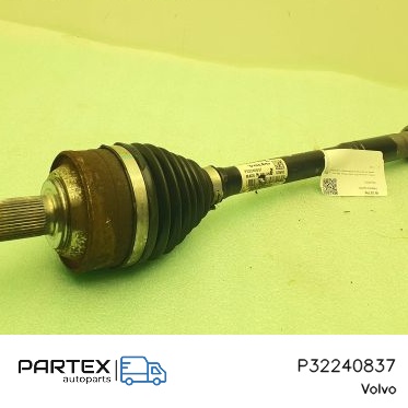 P32240837 Піввісь передня Volvo XC40 2022