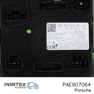 PAE907064 - Блок комфорту Porsche Panamera (970) 2020