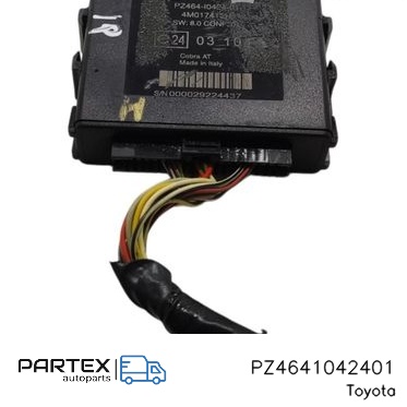 PZ4641042401 - Блок керування парктроніком Toyota iQ 2016