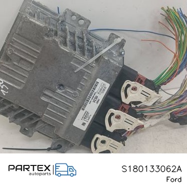 S180133062A - Блок керування двигуном ECU Ford C-MAX II 2014