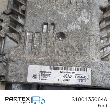 S180133064A - Блок керування двигуном ECU Ford B-MAX 2015